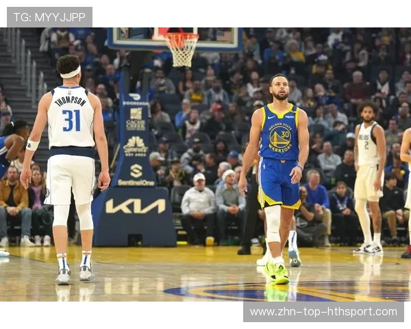 克莱投中干拔三分，勇士短暂稳住形势